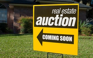 How to Find Real Estate Auctions in New York